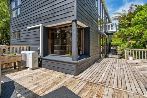 Photo of property in 13 Honnor Place, Hurdon, New Plymouth, 4310