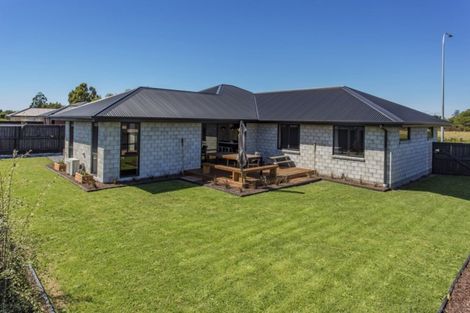 Photo of property in 126 Northbrook Road, Rangiora, 7400