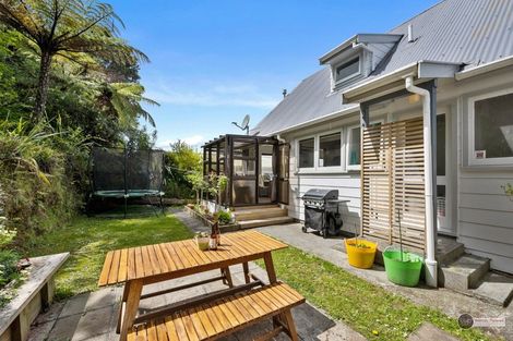 Photo of property in 16 Gainsborough Grove, Belmont, Lower Hutt, 5010