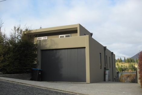 Photo of property in 29 Veint Crescent, Queenstown, 9300