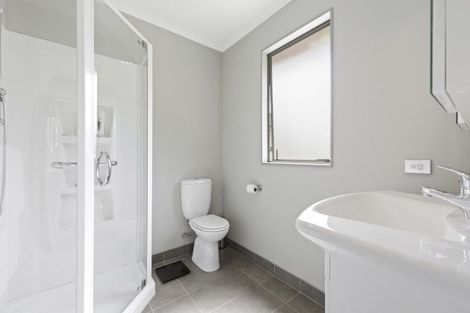 Photo of property in 28 Westminster Glen, Matakana, Warkworth, 0985