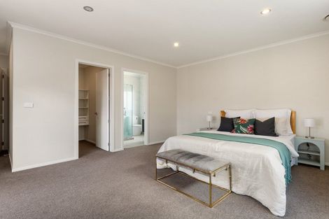 Photo of property in 13 Dulverton Rise, Flagstaff, Hamilton, 3210