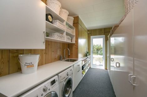 Photo of property in 7-9 Veale Road, Frankleigh Park, New Plymouth, 4310