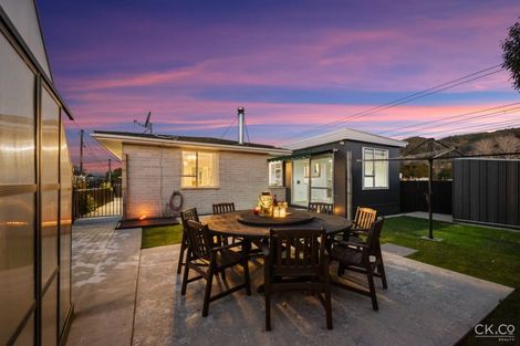 Photo of property in 12a Raukawa Grove, Trentham, Upper Hutt, 5018