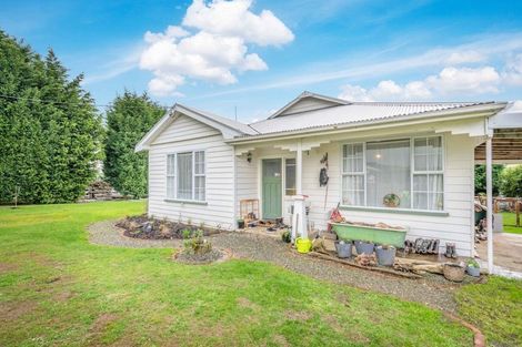 Photo of property in 11 Duncan Street, Tokanui, 9884