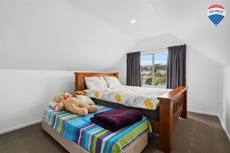 Photo of property in 20a Levant Street, Cannons Creek, Porirua, 5024