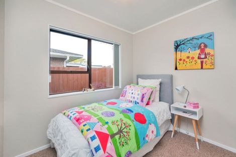 Photo of property in 43 Lakeside Drive, Pahurehure, Papakura, 2113