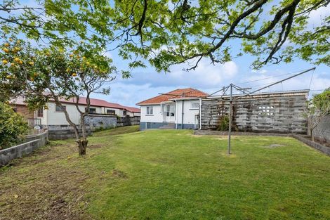 Photo of property in 299b Carrington Street, Vogeltown, New Plymouth, 4310