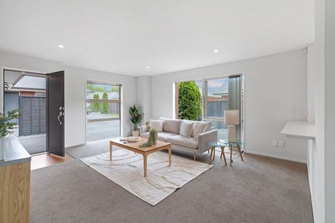 Photo of property in 4/17 Hansons Lane, Upper Riccarton, Christchurch, 8041