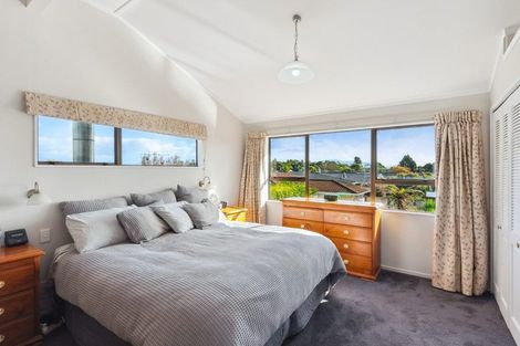 Photo of property in 4 Belvedere Avenue, Waikanae, 5036