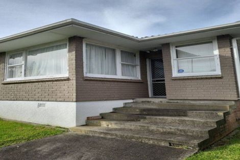 Photo of property in 32 Cardiff Road, Pakuranga, Auckland, 2010