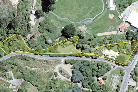 Photo of property in 2 South Makara Road, Makara, Karori, 6972