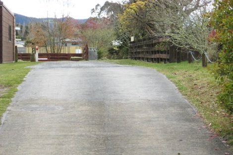 Photo of property in 28 Irwin Place, Kinloch, Taupo, 3377