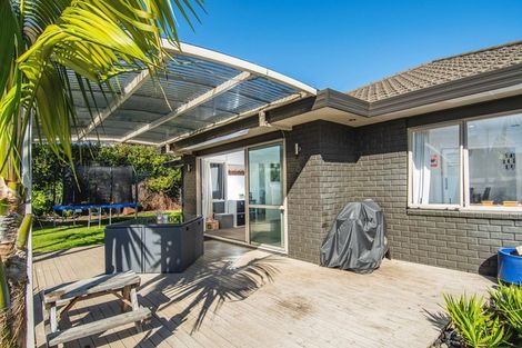Photo of property in 194 Castlewold Drive, Bethlehem, Tauranga, 3110