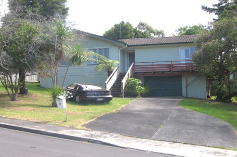 Photo of property in 8 Cantina Avenue, Bayview, Auckland, 0629