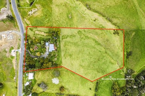 Photo of property in 100 Upper Orewa Road, Wainui, Silverdale, 0992