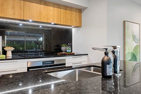 Photo of property in 5 Pierce Street, Marshland, Christchurch, 8083