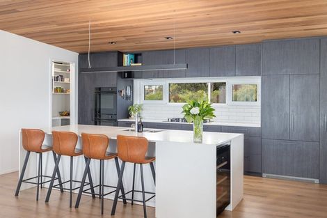 Photo of property in 83 Major Hornbrook Road, Mount Pleasant, Christchurch, 8081