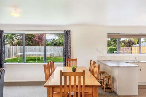 Photo of property in 15 Church Street, Oxford, 7430