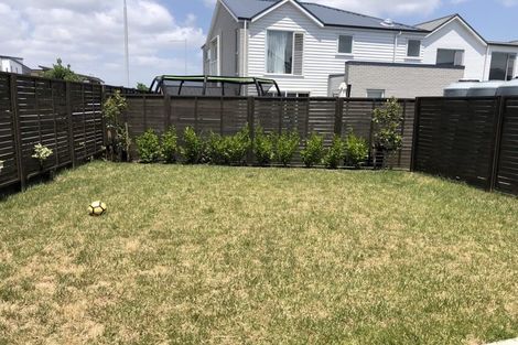 Photo of property in 69 Glidepath Road, Hobsonville, Auckland, 0616
