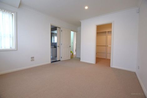 Photo of property in 14 Provence Esplanade, Te Atatu Peninsula, Auckland, 0610