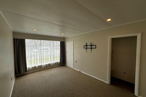 Photo of property in 67 Fairfield Road, Hawera, 4610