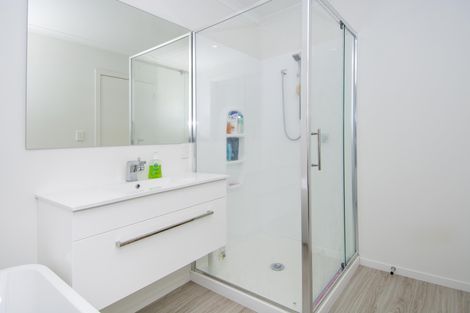 Photo of property in 95 Puhirake Crescent, Pyes Pa, Tauranga, 3112