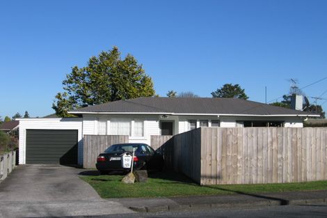 Photo of property in 10 Shirley Avenue, Papakura, 2110