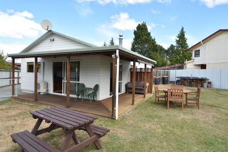 Photo of property in 9 Glenbrook Crescent, Twizel, 7901