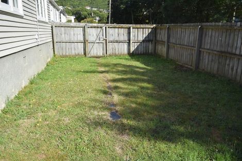Photo of property in 79 Broderick Road, Johnsonville, Wellington, 6037