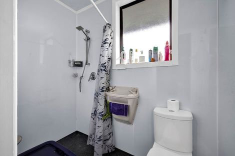 Photo of property in 18 Cambridge Street, Patea, 4520