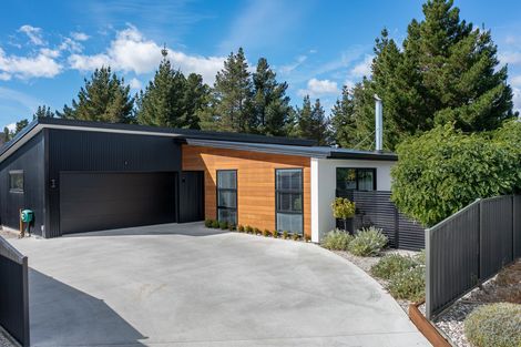 Photo of property in 12 Walker Place, Alexandra, 9320