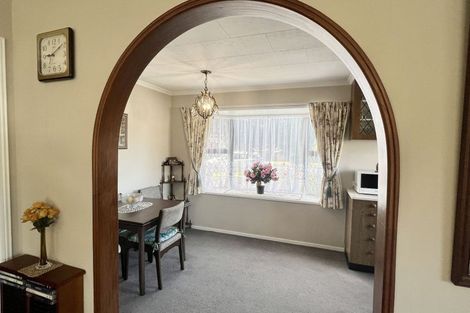 Photo of property in 92 Newcastle Street, Windsor, Invercargill, 9810