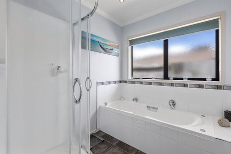 Photo of property in 22 Nautilus Drive, Papamoa Beach, Papamoa, 3118