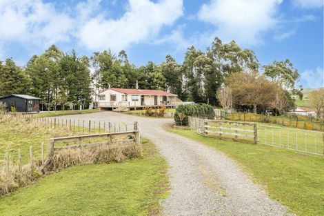 Photo of property in 831 Te Onepu Road, Te Onepu, Hastings, 4174