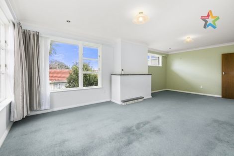 Photo of property in 8 Puriri Street, Eastbourne, Lower Hutt, 5013