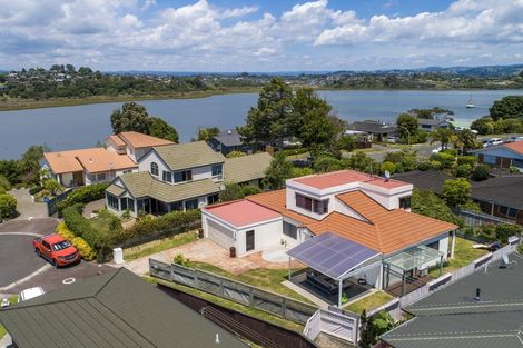 Photo of property in 24 Whakaruru Place, Matua, Tauranga, 3110
