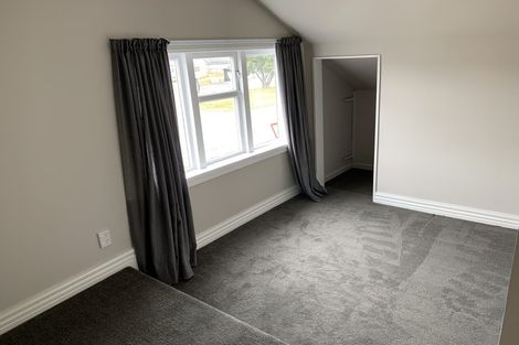 Photo of property in 122 Rongotai Road, Kilbirnie, Wellington, 6022