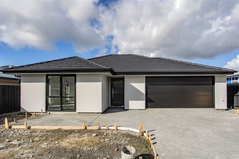 Photo of property in 40 Mehrtens Crescent, Woodend, 7691