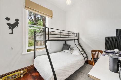 Photo of property in 58 Totara Road, Miramar, Wellington, 6022