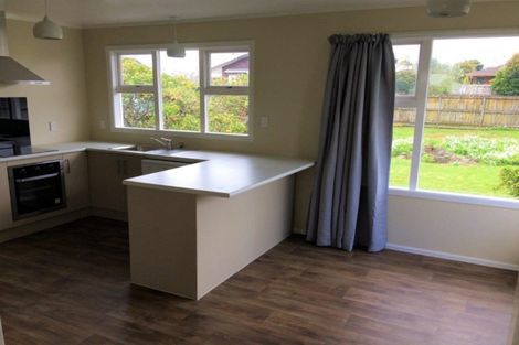 Photo of property in 26 Ray Small Drive, Papakura, 2110