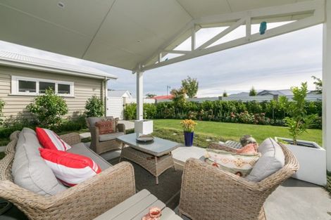 Photo of property in 44 Percy Berry Place, Havelock North, 4130