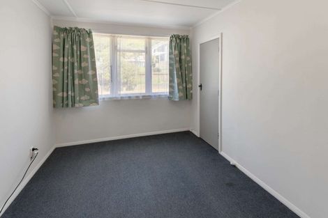 Photo of property in 34 Kotuku Street, Elsdon, Porirua, 5022