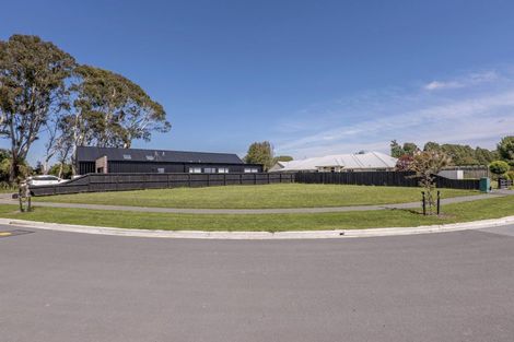 Photo of property in 10 Kahurangi Road, Halswell, Christchurch, 8025