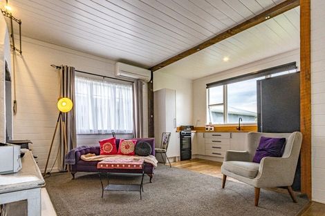 Photo of property in 15 Carter Terrace, Ohakune, 4625