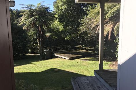 Photo of property in 19 Tombleson Road, Lake Rotoma, Rotorua, 3074