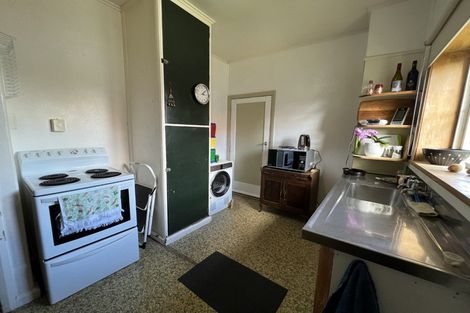 Photo of property in 272 College Street, West End, Palmerston North, 4412