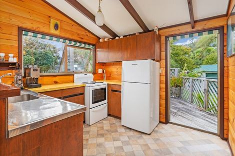 Photo of property in 3 Wigmore Crescent, Hahei, Whitianga, 3591