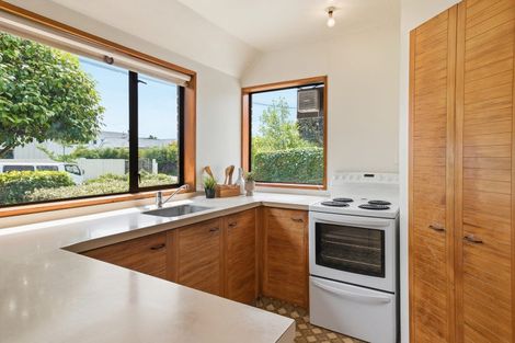 Photo of property in 1/46 Weston Road, St Albans, Christchurch, 8052