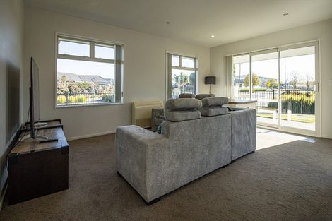 Photo of property in 95 Pegasus Boulevard, Pegasus, 7612